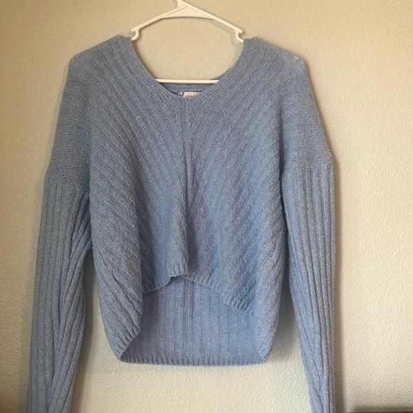 Pink Rose Sweaters - Pink Rose Blue V Neck Knit Sweater Size Small